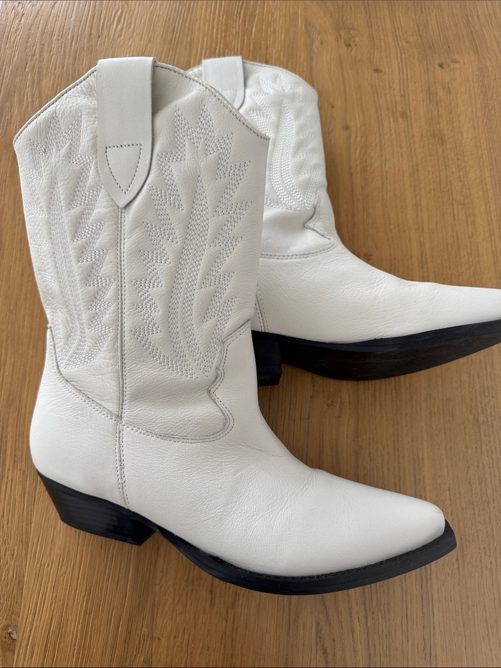 Marc Fisher White Western Lace-Up Cowboy Boots